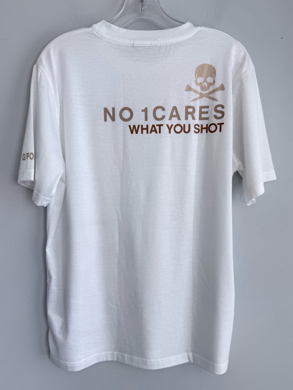 G/FORE Circle Gs Performance Golf Tee White L NWOT Skull No 1 Cares Graphic - Picture 7 of 15